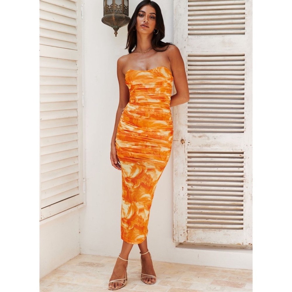 Hello Molly Snatched Look Dress / Hello Molly Dress